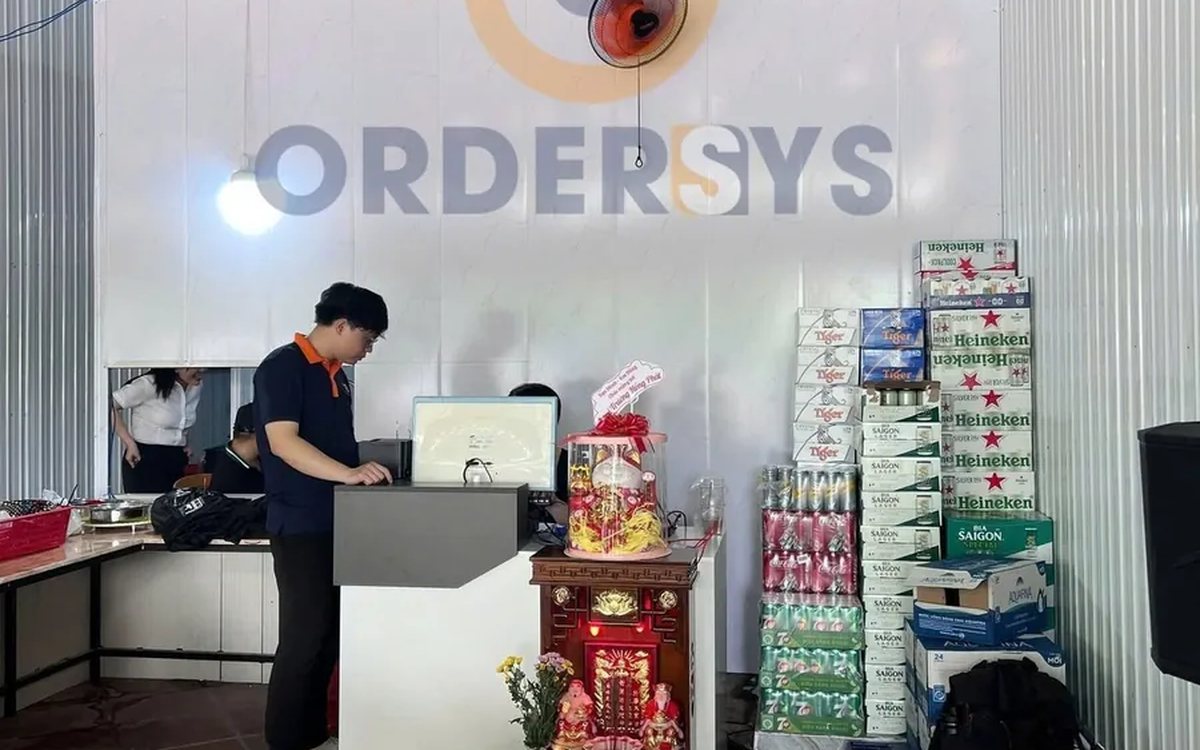 Quản lý ca phục vụ: ai bán bàn nào, doanh số từng nhân viên